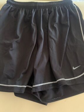 men’s nike shorts